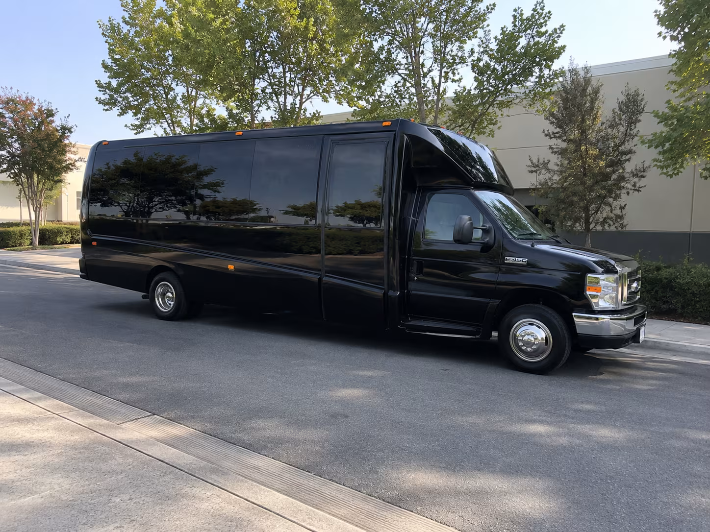 syracuse wedding quinceanera and celebration bus rentals